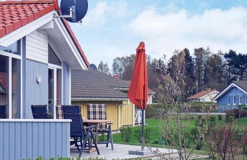 Lensterstrand Casa | 4 person holiday home in GROEMITZ