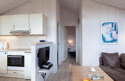 Lensterstrand Casa | 4 person holiday home in GROEMITZ