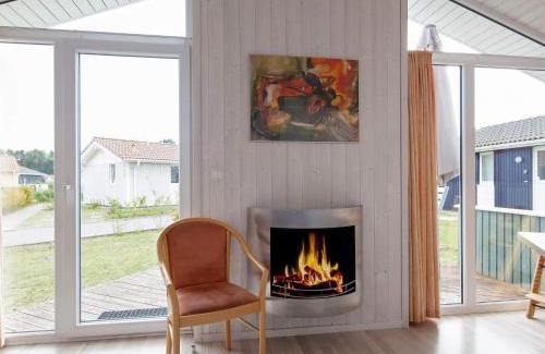 Lensterstrand Casa | 4 person holiday home in GROEMITZ