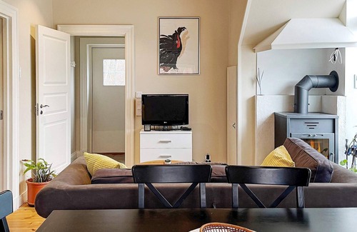 Vaddo Casa | 4 person holiday home in VÄDDÖ