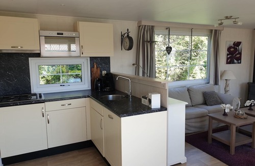 Serooskerke Casa | 4 person chalet on family park in Veere