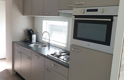 Serooskerke Casa | 4 person chalet on family park in Veere