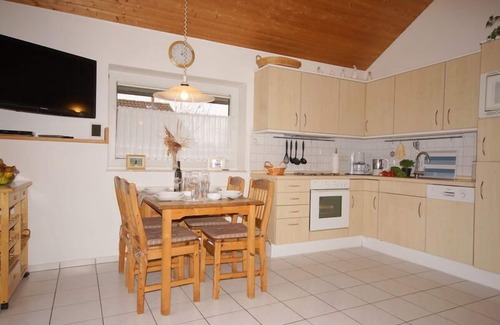 Norderteil Casa | 4-person vacation home with canoe, wood-burning stove and wonderful lake view in Otterndorf