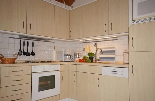 Norderteil Casa | 4-person vacation home with canoe, wood-burning stove and wonderful lake view in Otterndorf
