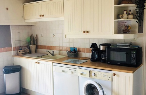 Migron Casa | 4* - Poirier - 240 yr old cottage - Pool, Summerhouse & Games Barn + playhouse