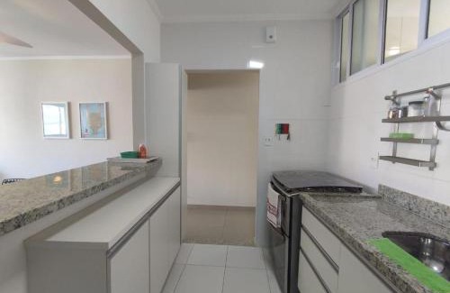 Tombo Apartamento | 4 qtos/2 vagas - 70mt da praia