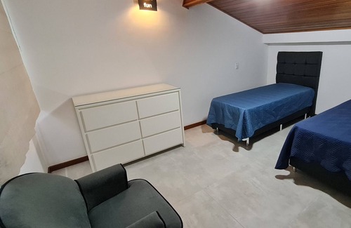 Caieira Apartamento | 4 Quartos local silencioso