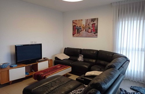 Tel Aviv Apartamento | 4 room apartment in Tel Aviv for a short time
