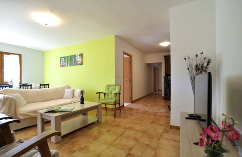 Menton Villa | Apartamento de 4 habitaciones en la planta baja de la villa para 6-8 personas con todas las comodidades