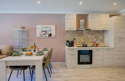 Torricella Taverne Apartamento | 4 Seasons Apartment, Taverne, Switzerland
