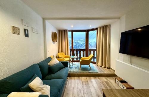 Isola Apartamento | 4 Seasons for 8 persons with Sauna and Local Ski