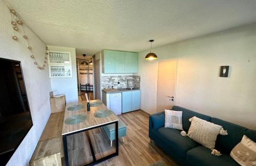 Isola Apartamento | 4 Seasons for 8 persons with Sauna and Local Ski