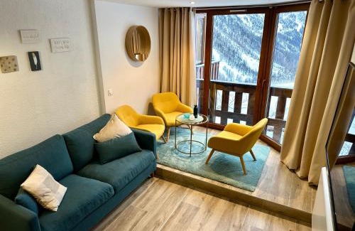Isola Apartamento | 4 Seasons for 8 persons with Sauna and Local Ski