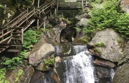 Lincoln Condominio | '4 SEASONS' @ LOON MTN. 2BR+Loft w/Pool(s)