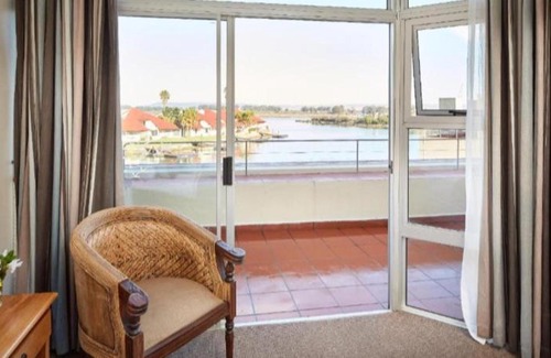 Port Owen Apartamento | 4 Sleeper FIRST CHOICE STUDIO SUITES