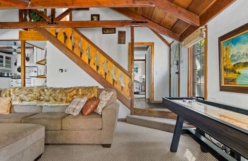 Cedar Glen Casa | "4 Sons"-Family Friendly Escape Steps to the Lake