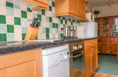 Harlyn Apartamento | Apartamento de 4 estrellas a solo 200 metros de la magnífica playa de arena de Harlyn Bay