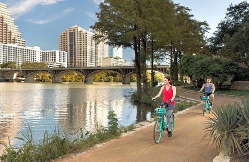 Downtown Austin Hotel | Hotel de 4 estrellas ∙ Hyatt Regency Austin