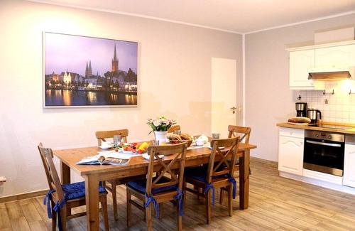 Kabelhorst Apartamento | 4-star vacation apartment cloverleaf with covered terrace & garden