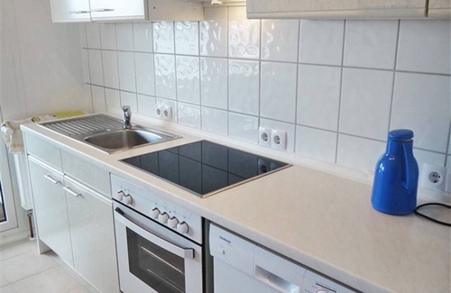 Ellenberg Apartamento | Apartamento de 4 estrellas con logia, chimenea y jardín para familias.