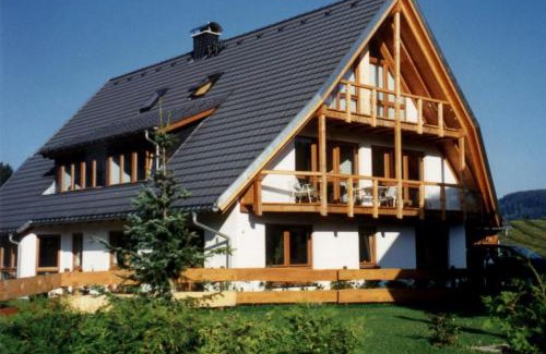 Hinterzarten Apartamento | 4-Sterne Ferienhaus Rösslewiese Hinterzarten