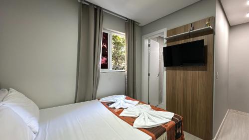 Vista Alegre Apartamento | 4- Studio para casal. Ótima Localização