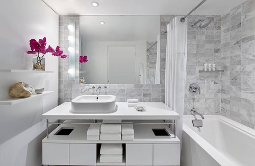 Tribeca Hotel | 4 x Superior Double Room at Smyth Tribeca
