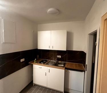 Links der Wertach-Sud Apartamento | 4-Zimmer Wohnung mit 7 Betten Ideal für Familien oder Gruppen