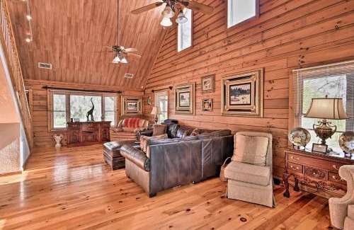 Sebring Casa | 40-Acre Farm with Animals and Fishing in Sebring!