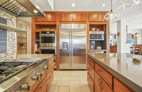 Florissant Casa | 40 acre priv land, Elev 9300ft, Hot Tub, Sleeps 16