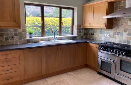 Wentnor Otro | 40 Acres, Shropshire Hills Retreat & Games Room