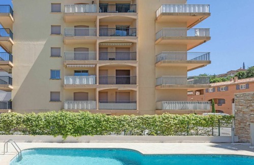 Sainte-Maxime Apartamento | 40 m² Apartamento ∙ 1 habitación ∙ 4 huéspedes