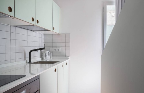 Doctor Barraquer-Grupo Renfe-Policlinico Apartamento | 40 m² Apartamento ∙ 1 habitación ∙ 4 huéspedes