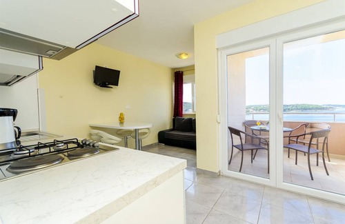 Rogoznica Apartamento | 40 m² Apartamento ∙ 1 habitación ∙ 4 huéspedes