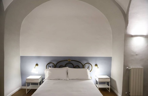 Naples City Centre Apartamento | 40 m² Apartamento ∙ 1 habitación ∙ 5 huéspedes