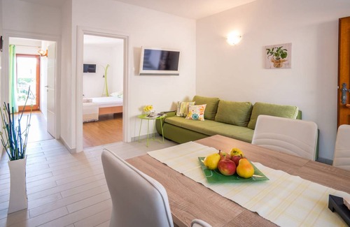 Krk Apartamento | 40 m² Apartamento ∙ 2 habitaciones ∙ 3 huéspedes