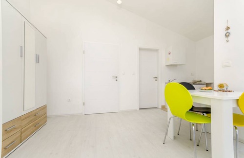 Razanj Apartamento | 40 m² Apartamento ∙ 2 huéspedes