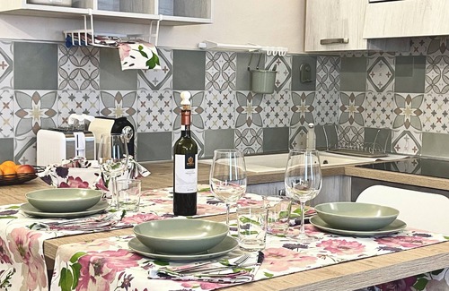 Porta Venezia Apartamento | 40 m2 studio in the center of Brescia, 90 m from parking, no ZCL