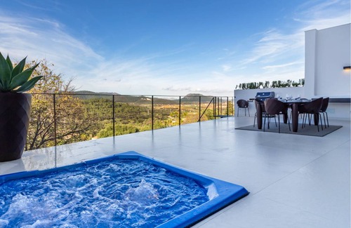 Buger Casa | 400 m² Casa ∙ 4 habitaciones ∙ 8 huéspedes