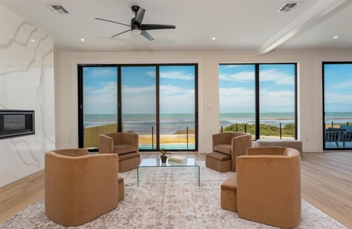Port Isabel Casa | 4000SF Waterfront Home, With Pool, Sleeps 20