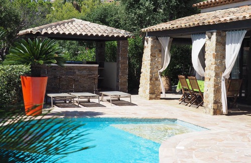 Saint-Aygulf Casa | 400 m del mar, Villa con espléndidas vistas al mar, piscina infinita climatizada
