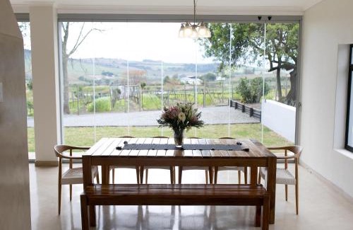 Trawal Villa | 401 Rozendal Cottages