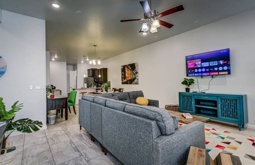 Las Cruces Casa | 4010 · Comfortable New Home with community pool and golf