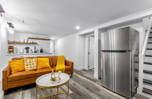 Wallingford Casa | 4016 Lower B · 2b1b Modern Unit Central/3 mins to Gas Works Park