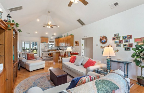 Sea Scape Casa | 4031 Where R You * Pool * Golf Course Views