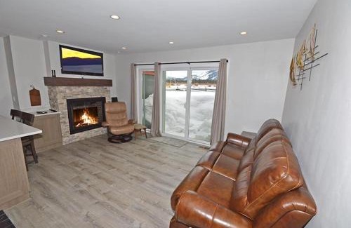 Tahoe Keys Apartamento | 405 Ala Wai Blvd, 180 condo