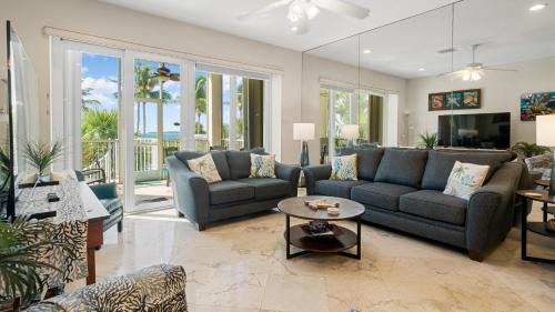 Rock Harbor Apartamento | 405 Mariners Club