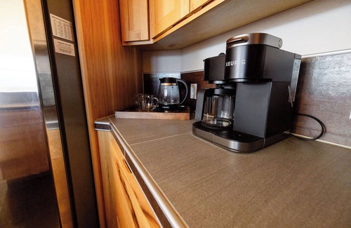 Sitka Apartamento | 406 Etolin Way - 4 Bedroom, 2 Bathroom, Located Downtown