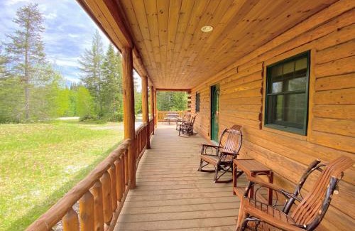 Twin Mountain Casa | 40PL Log cabin with AC in the heart of the White Mountains less than 10 minutes from Bretton Woods