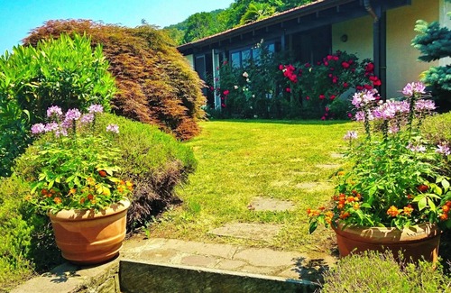 Castelveccana Casa | casa de 4½ habitación con grandes jardines y vistas al lago sueño en un lugar tranquilo y soleado